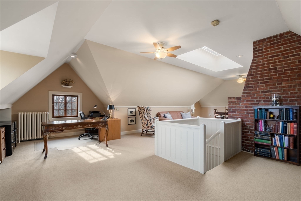 44 Bradford Road Wellesley, MA 02481 - Photo 29 of 35