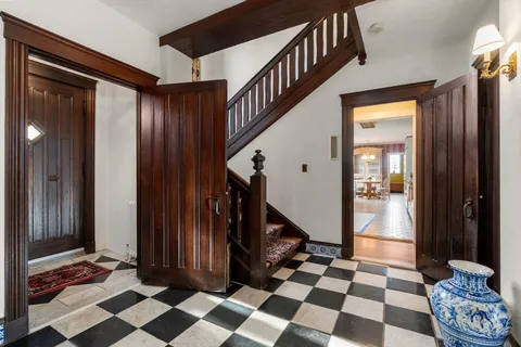 $3,150,000 | 44 Bradford Road, Wellesley, MA 02481