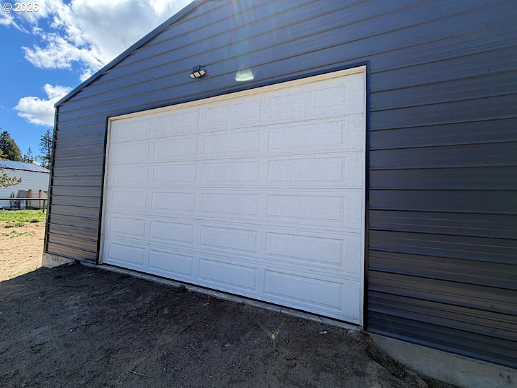 16125 Hawks Lair Road La Pine, OR 97739 - Photo 27 of 35
