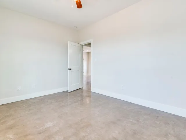 $2,500 | 500 Harmon Hills Cove, Unit N, Dripping Springs, TX 78620