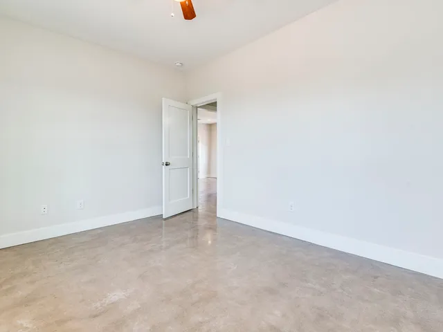 $2,500 | 500 Harmon Hills Cove, Unit N, Dripping Springs, TX 78620