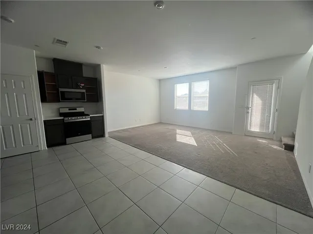 $2,150 | 489 Anthurium Place, Henderson, NV 89015