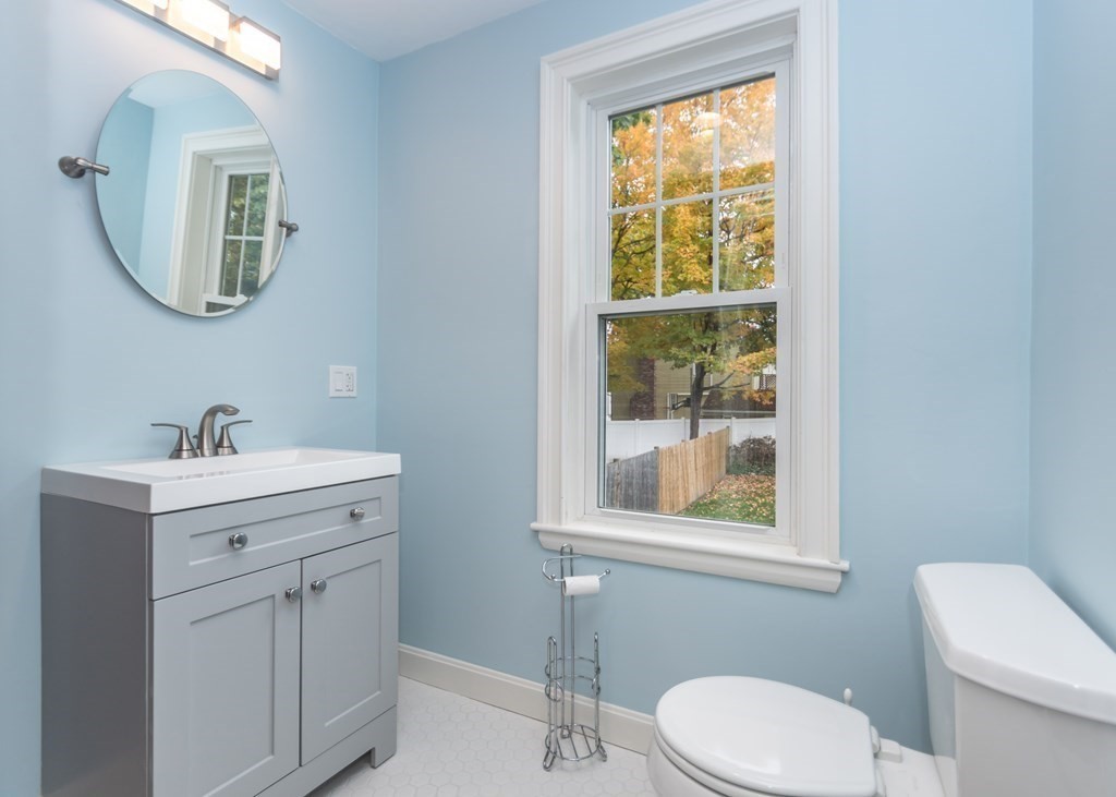 27 Hayes Road Boston, MA 02131 - Photo 11 of 21 Gallery Image 11