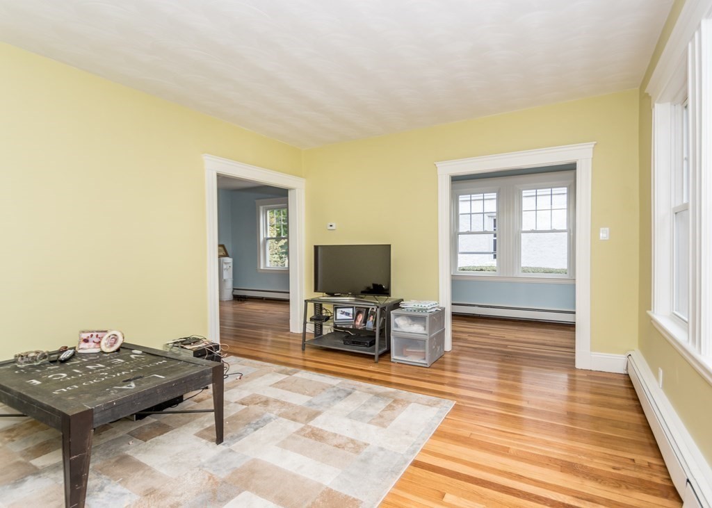 27 Hayes Road Boston, MA 02131 - Photo 7 of 21 Gallery Image 7
