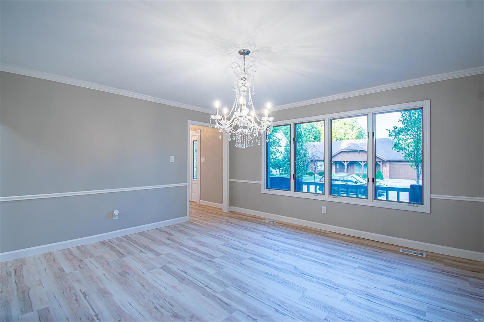 637 Clovertrail Drive Chesterfield, MO 63017 - Photo 25 of 90