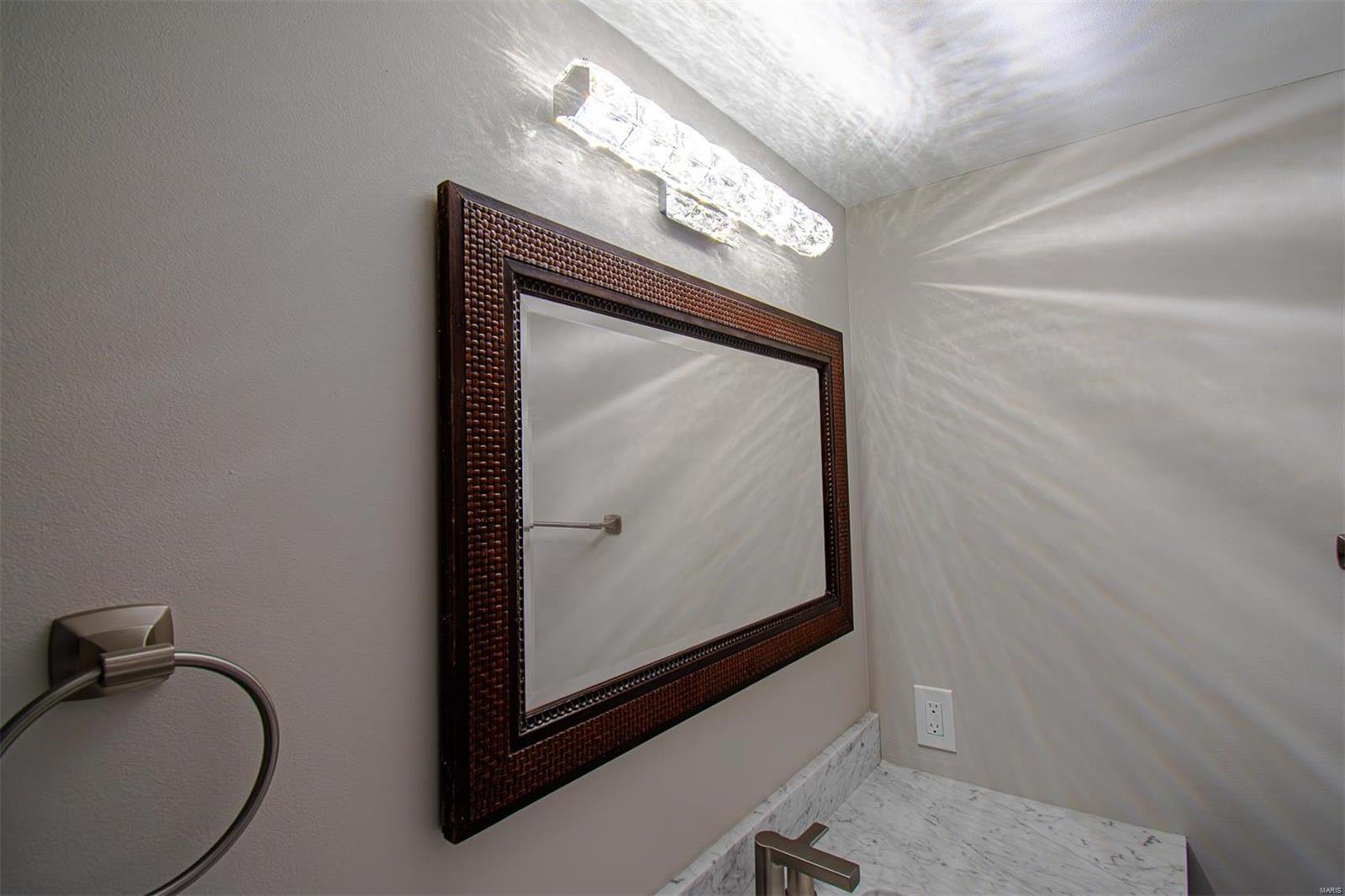 637 Clovertrail Drive Chesterfield, MO 63017 - Photo 37 of 90