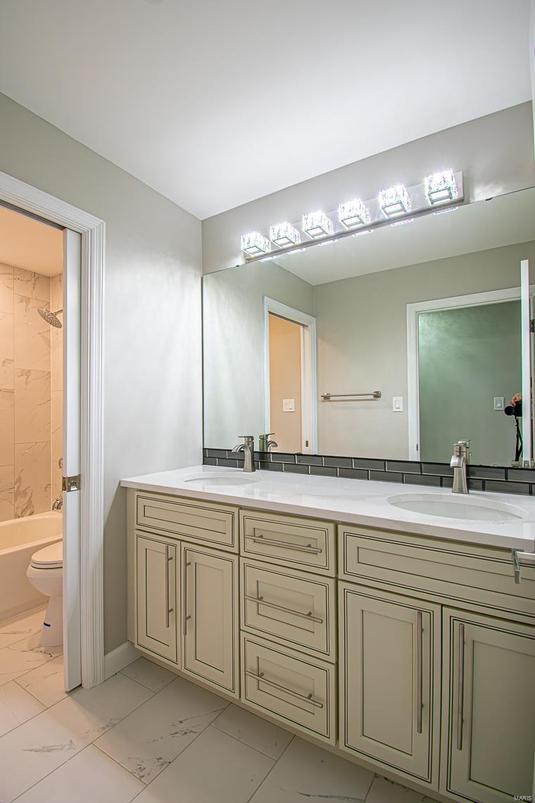 637 Clovertrail Drive Chesterfield, MO 63017 - Photo 57 of 90