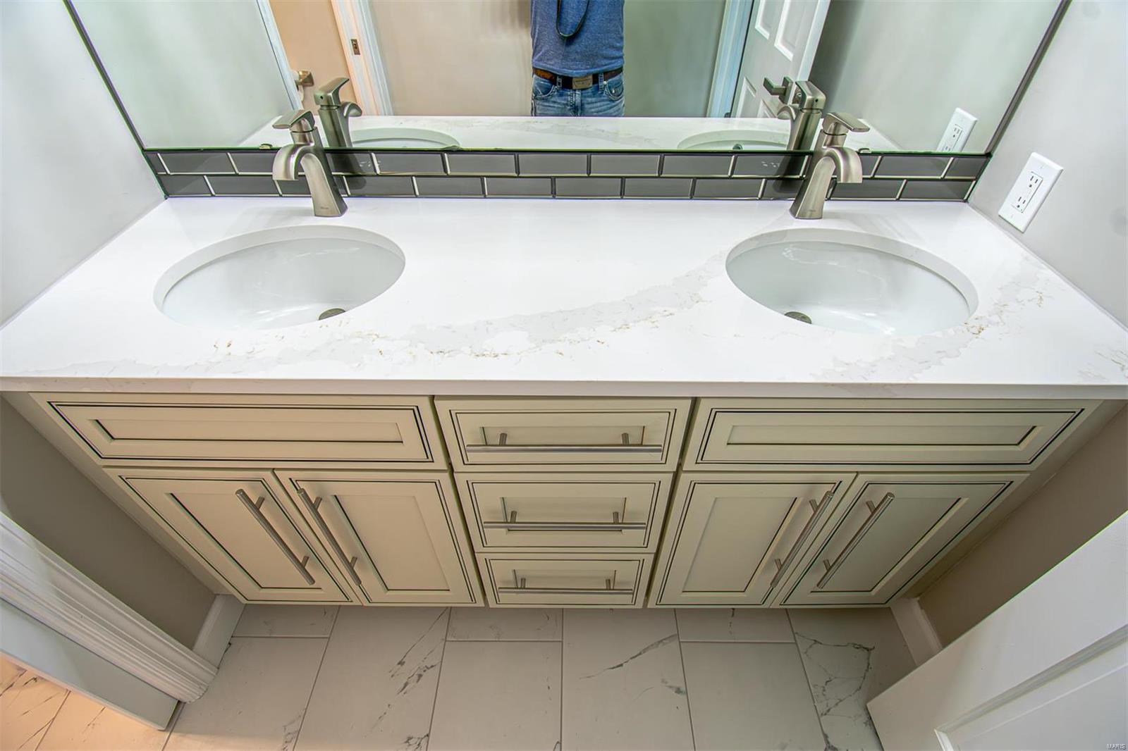 637 Clovertrail Drive Chesterfield, MO 63017 - Photo 60 of 90