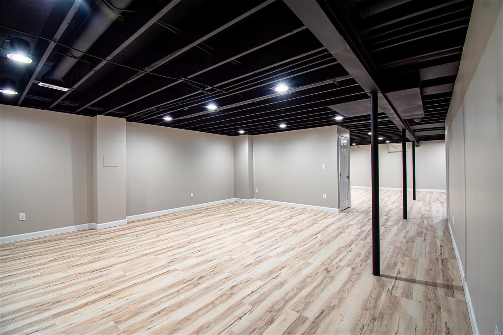 637 Clovertrail Drive Chesterfield, MO 63017 - Photo 83 of 90