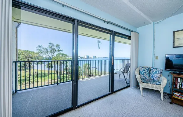 $2,600 | 2700 Bayshore Boulevard, Unit 11309, Dunedin, FL 34698