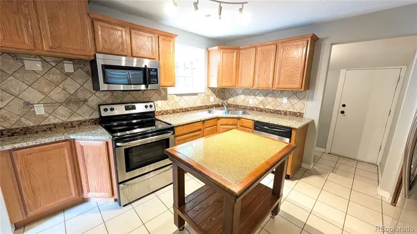 $3,000 | 202 Cheyenne Boulevard, Colorado Springs, CO 80905