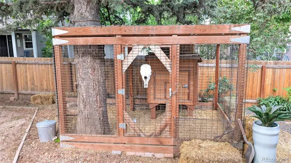 $3,000 | 202 Cheyenne Boulevard, Colorado Springs, CO 80905