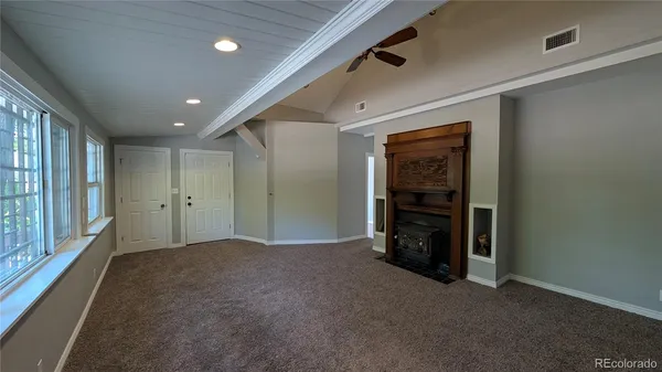 $3,000 | 202 Cheyenne Boulevard, Colorado Springs, CO 80905