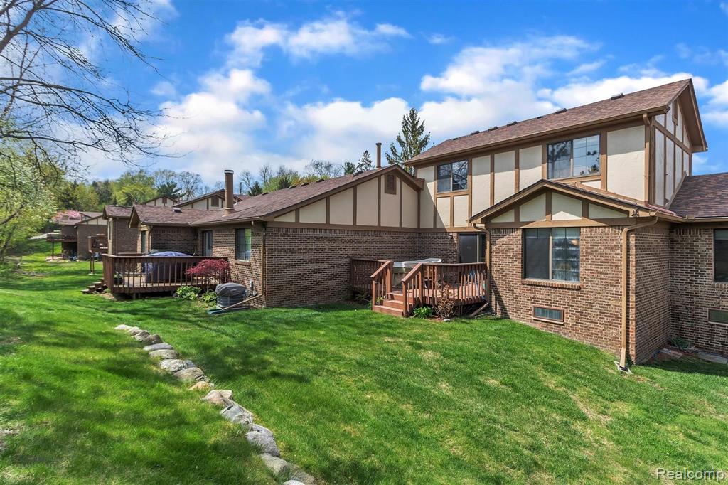 22311 Chelsea Lane Novi, MI 48167 - Photo 44 of 49