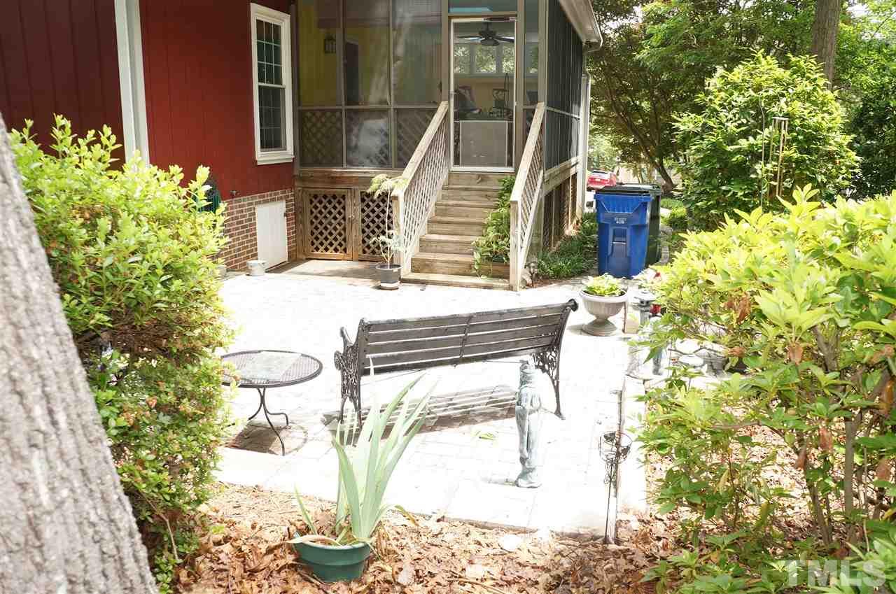 2848 Rue Sans Famille Raleigh, NC 27607 - Photo 8 of 21