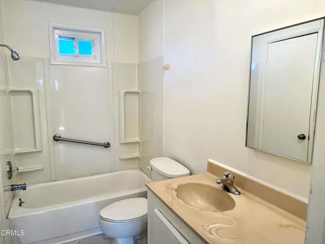 $263,000 | 106 Begonia Place, Unit 106, Ventura, CA 93004