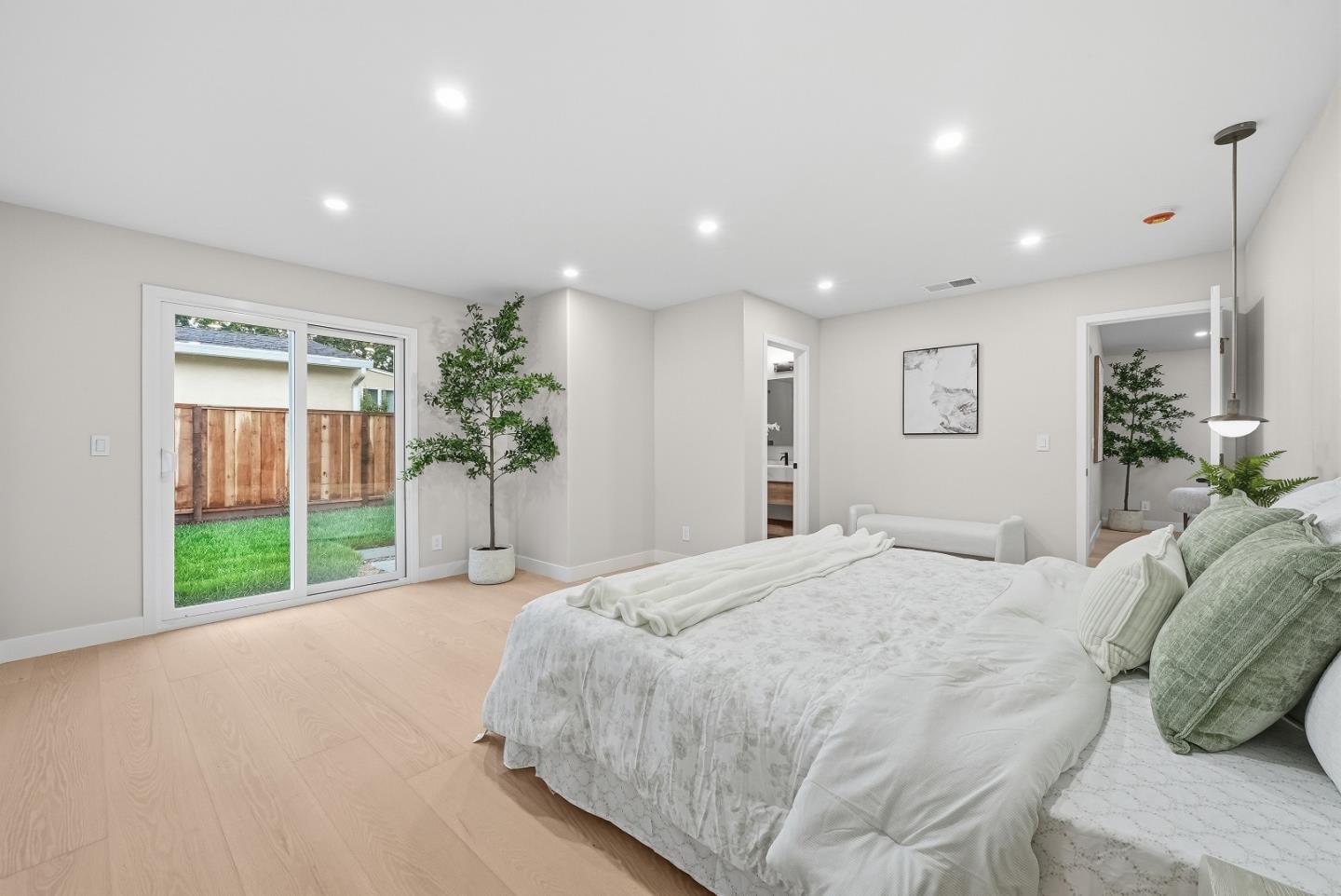 1775 San Ramon Avenue Mountain View, CA 94043 - Photo 10 of 31
