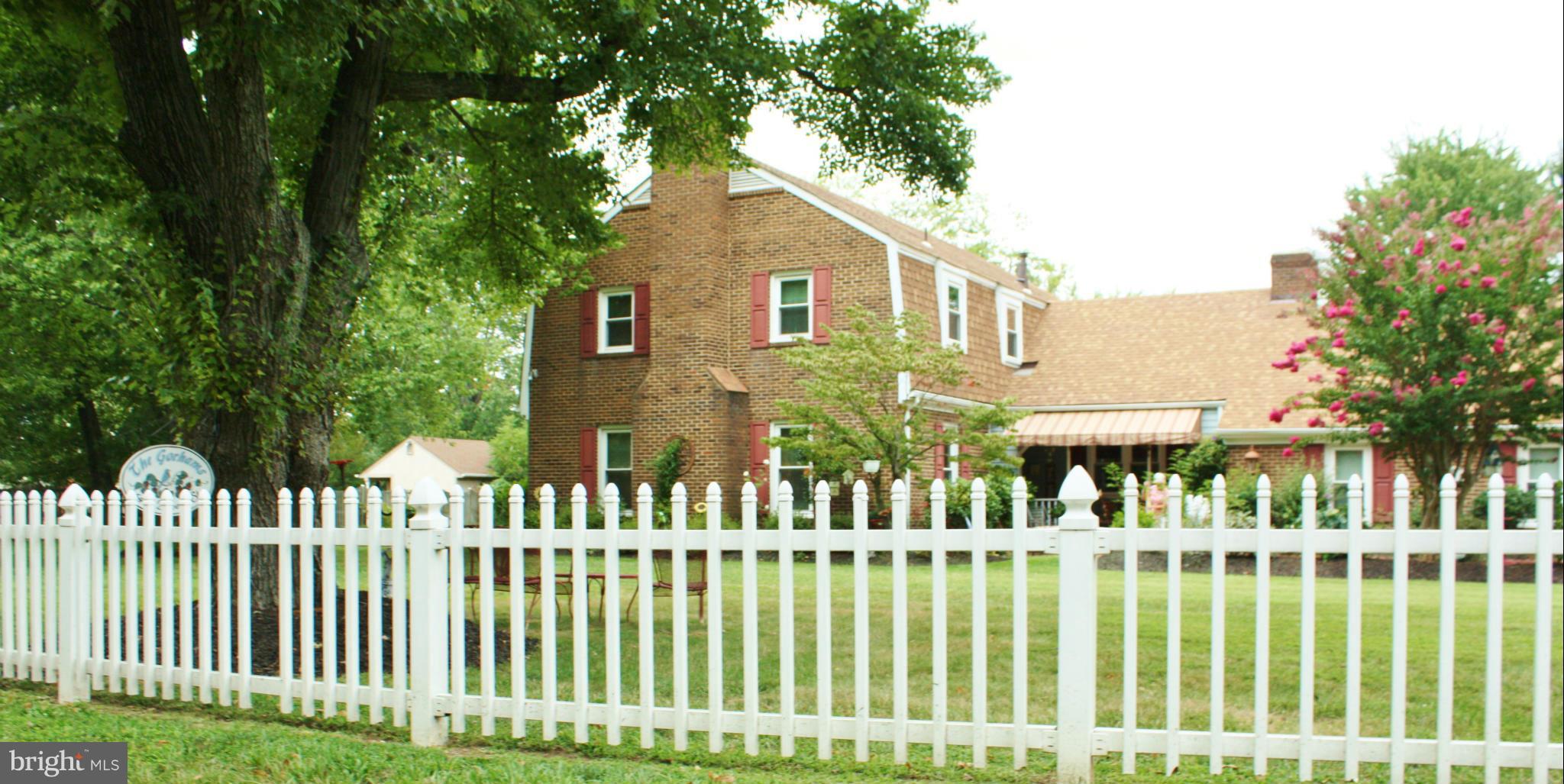 6406 Devers Street Springfield, VA 22150 - Photo 1 of 30 Exterior (Front)