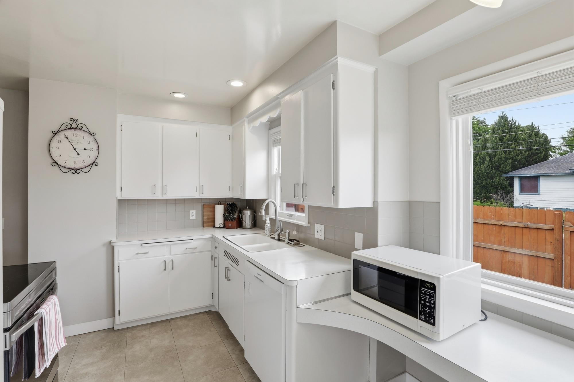 4828 North Washington Street Spokane, WA 99205 - Photo 12 of 50