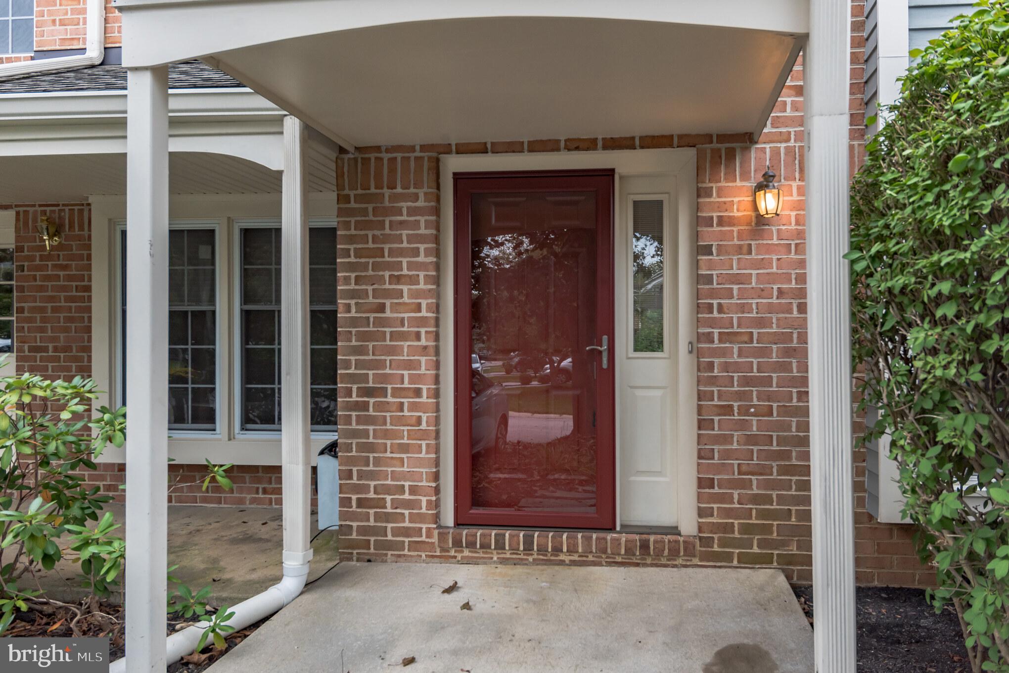 46 Stonehurst Court Chesterbrook, PA 19087 - Photo 3 of 29 Gallery Image 3