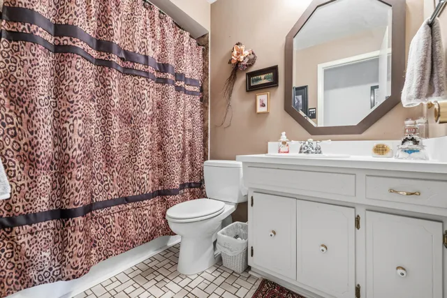 $299,000 | 17849 Nassau Drive, Unit BLDG EC2, Brookfield, WI 53045