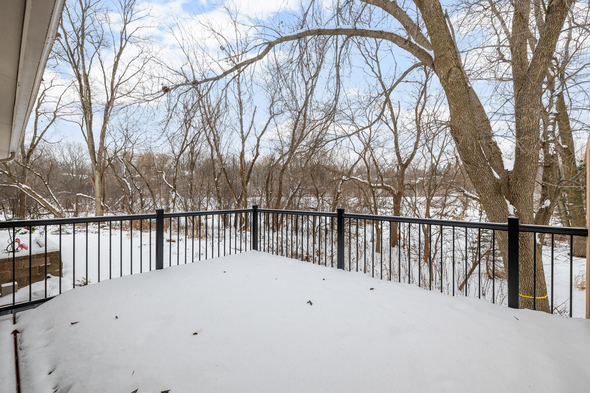 17849 Nassau Drive, Unit BLDG EC2 Brookfield, WI 53045 - Photo 35 of 39 6-Updated_Exterior_17849 Nassau dr.