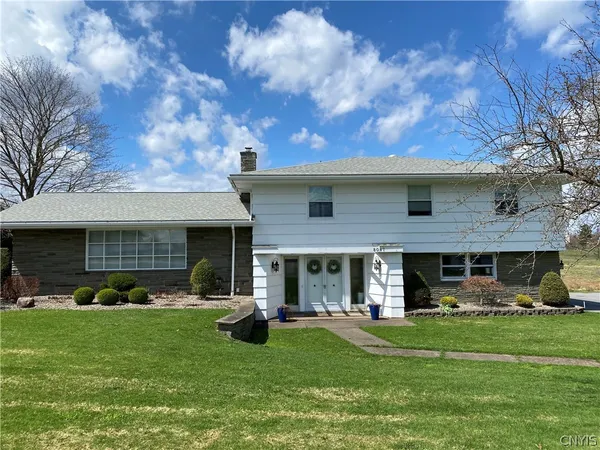 $450,000 | 8087 Cider Street, Whitestown, NY 13424