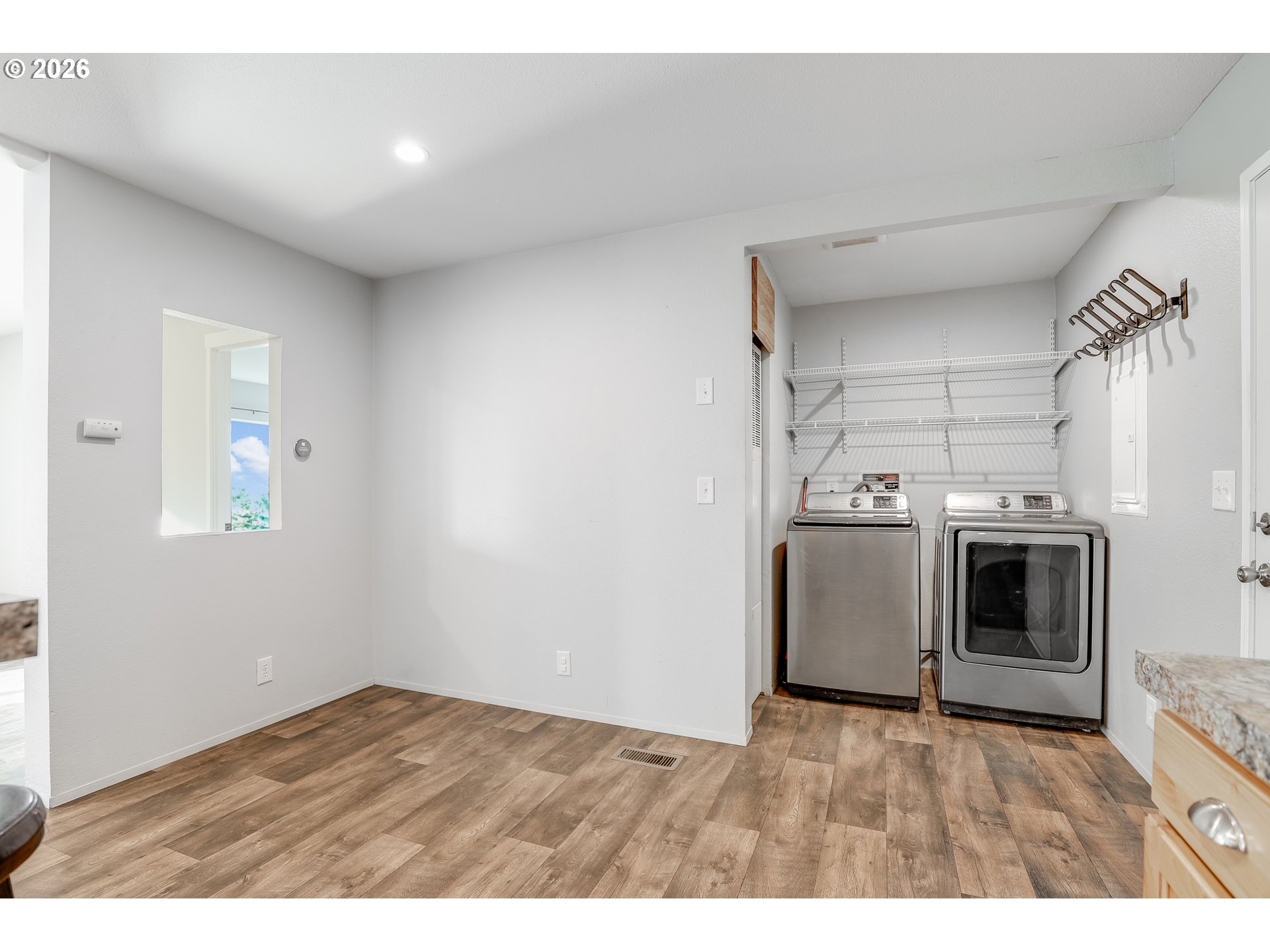 234 Chisholm Road Goldendale, WA 98620 - Photo 16 of 46 Laundry
