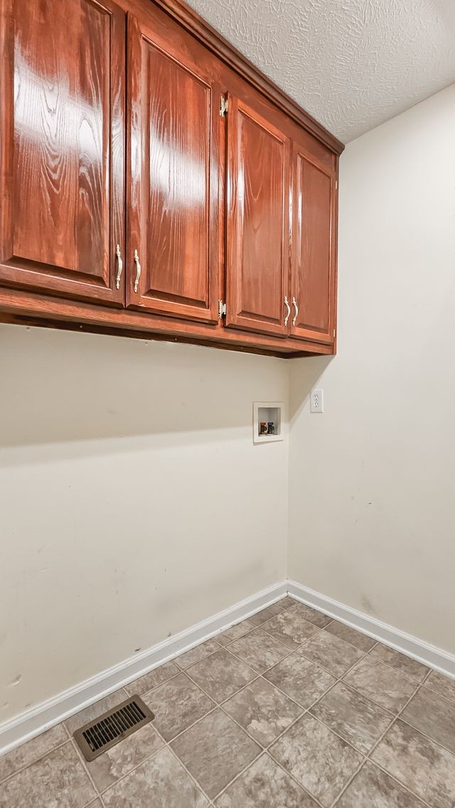 11 Amberwood Road Fayetteville, TN 37334 - Photo 10 of 36 a view of door