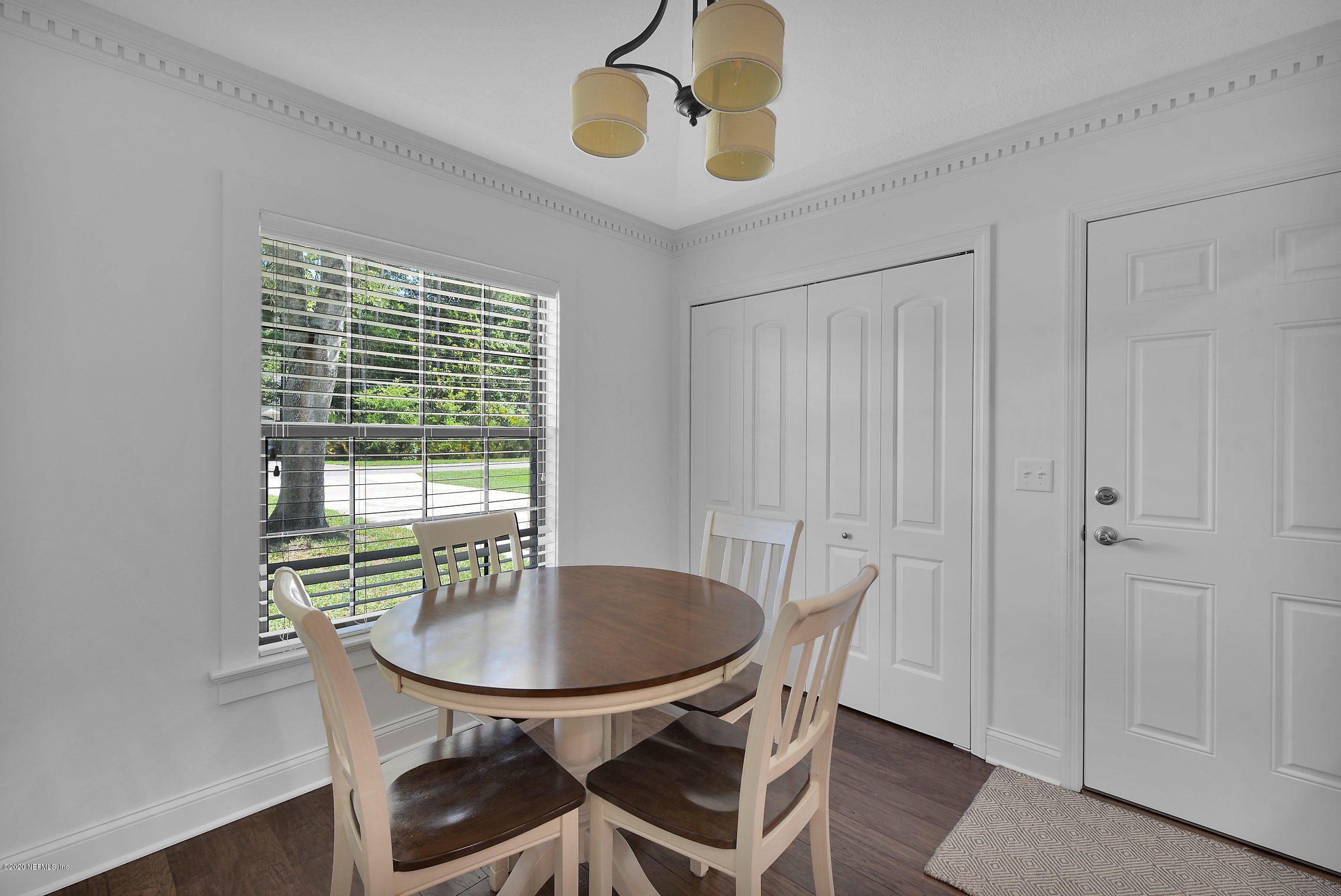 240 West Shores Road Fleming Island, FL 32003 - Photo 19 of 39 Breakfast nook