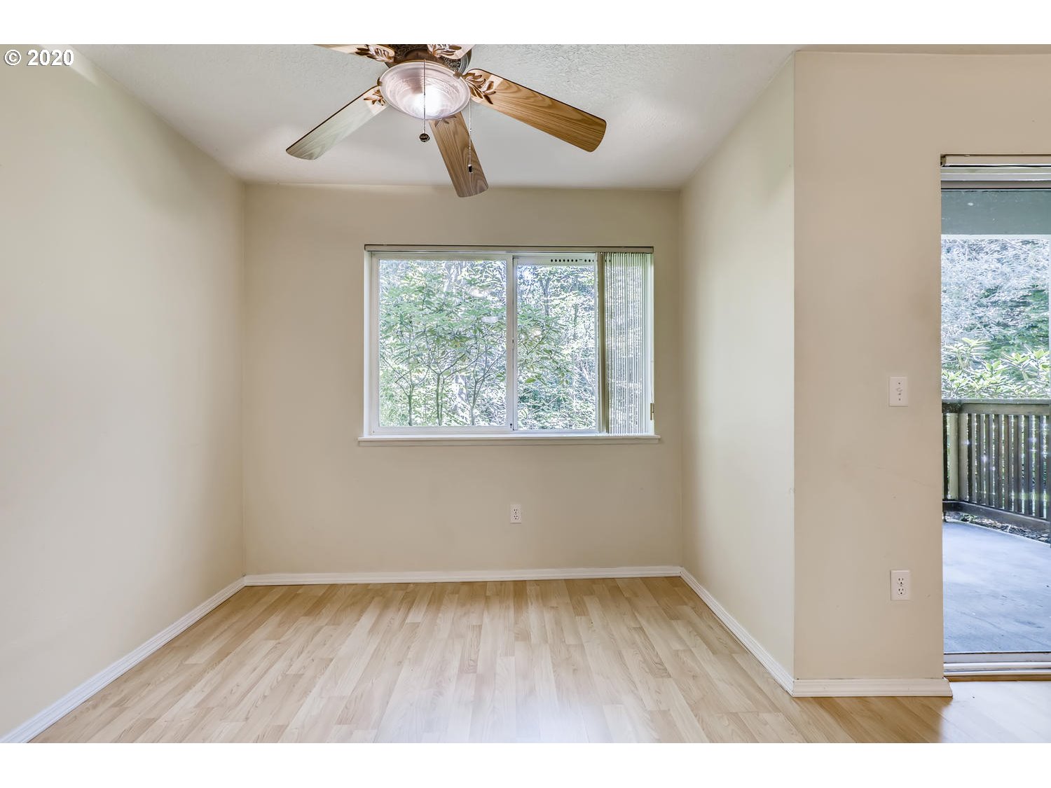 10620 Southwest Davies Road, Unit 16 Beaverton, OR 97008 - Photo 12 of 26 Gallery Image 12