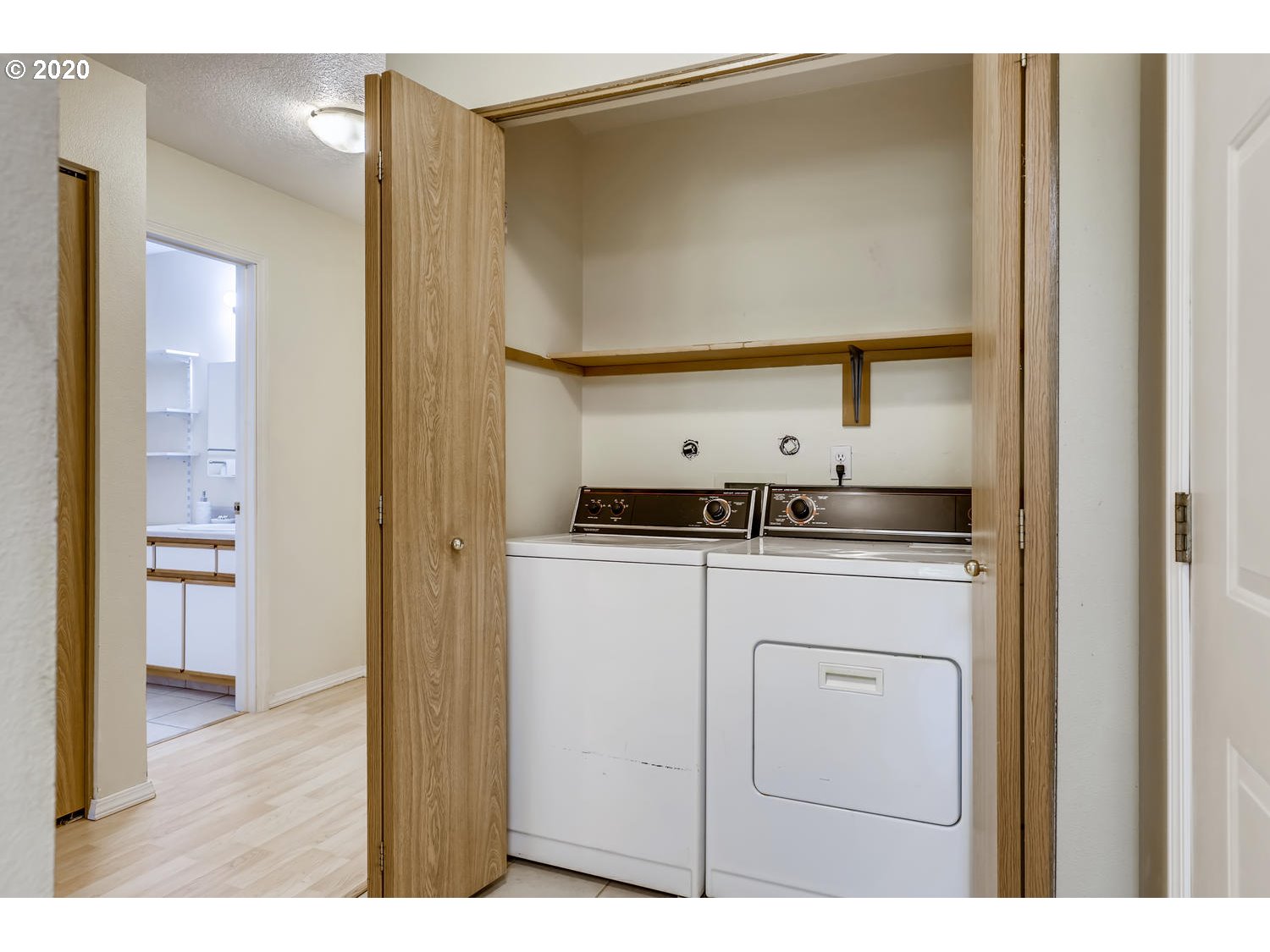 10620 Southwest Davies Road, Unit 16 Beaverton, OR 97008 - Photo 18 of 26 Gallery Image 18