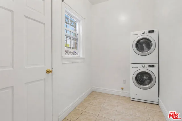 $3,250 | 6366 West 6th Street, Los Angeles, CA 90048