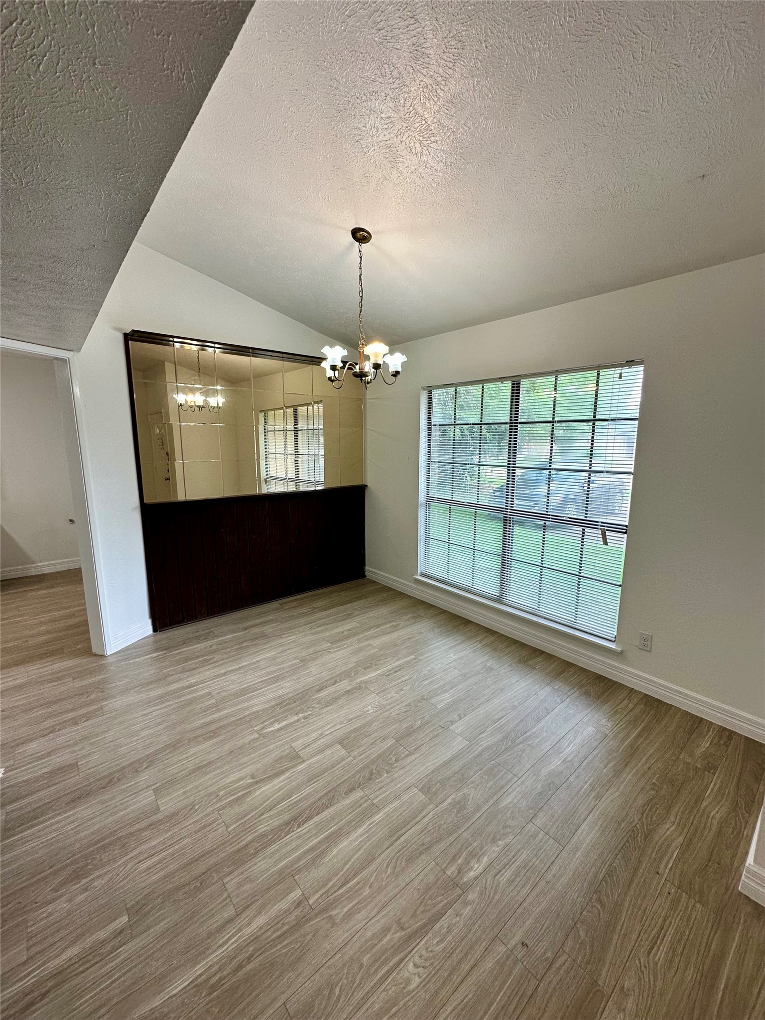 22722 Hawkwood Drive Spring, TX 77373 - Photo 7 of 30