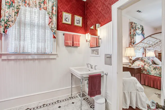 $599,900 | 219 Rigby Street, Reevesville, SC 29471