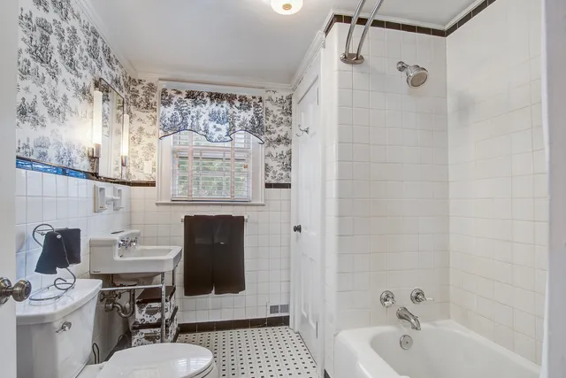 $599,900 | 219 Rigby Street, Reevesville, SC 29471