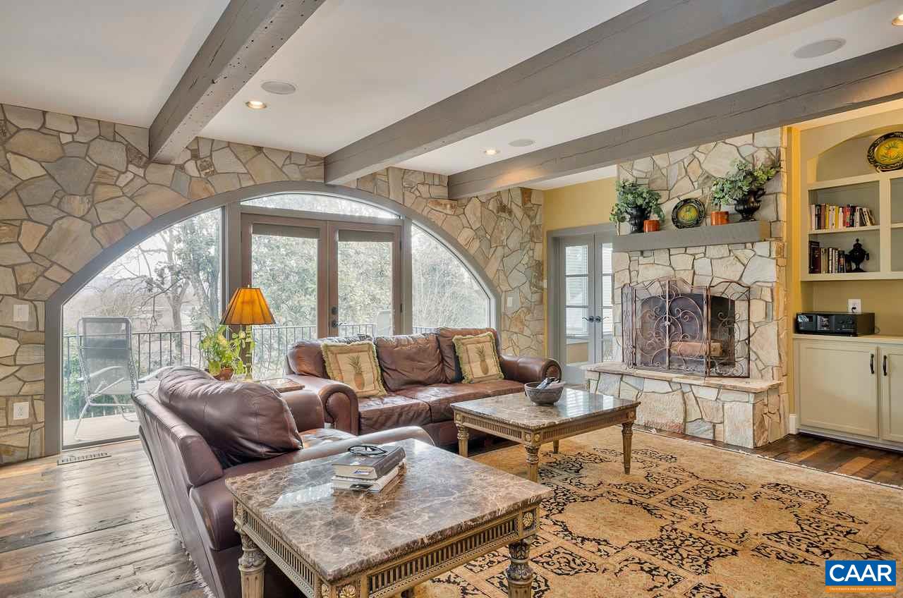 922 Rugby Road Charlottesville, VA 22903 - Photo 5 of 50 Gallery Image 5