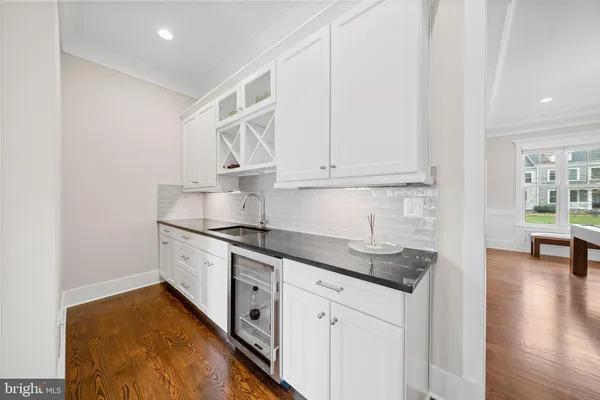 $2,995,000 | 7005 Richard Drive, Bethesda, MD 20817