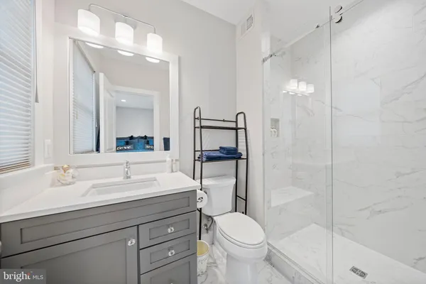 $2,995,000 | 7005 Richard Drive, Bethesda, MD 20817