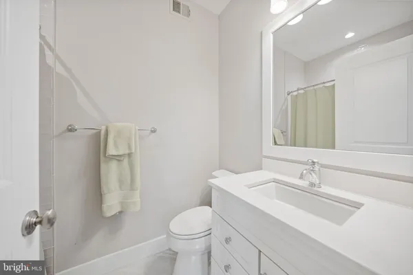 $2,995,000 | 7005 Richard Drive, Bethesda, MD 20817