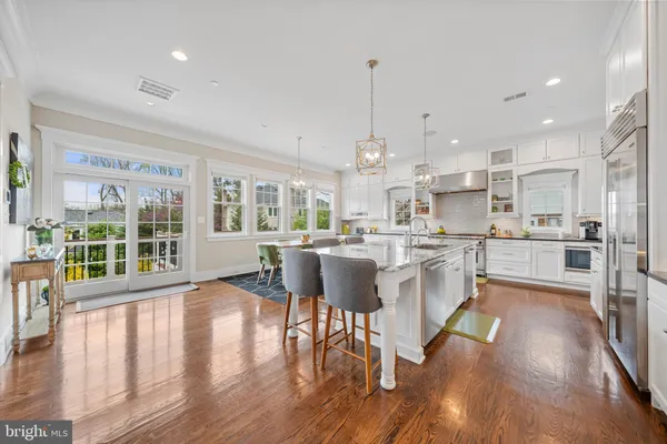 $2,995,000 | 7005 Richard Drive, Bethesda, MD 20817
