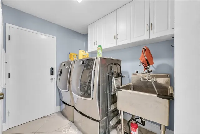 $1,990,000 | 1417 West James Way, Anaheim, CA 92801