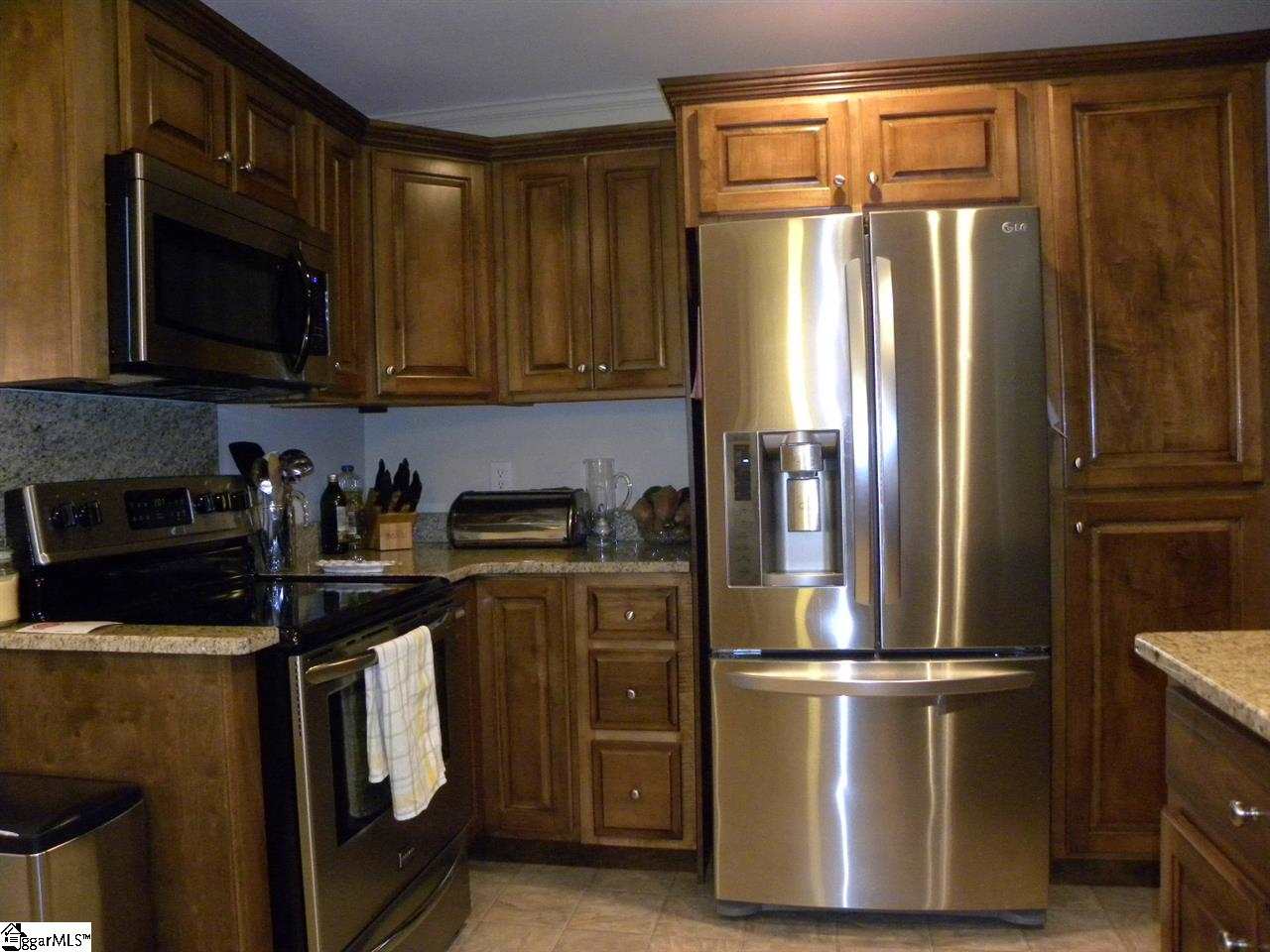 105 Brewton Court Anderson, SC 29621 - Photo 9 of 23 Gallery Image 9