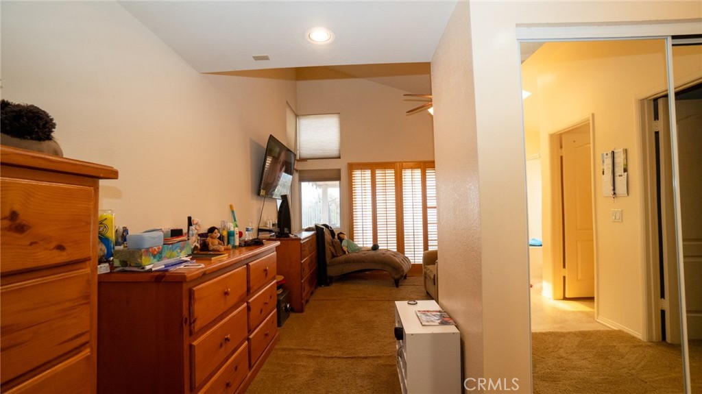 7149 Rockspring Lane Highland, CA 92346 - Photo 6 of 53