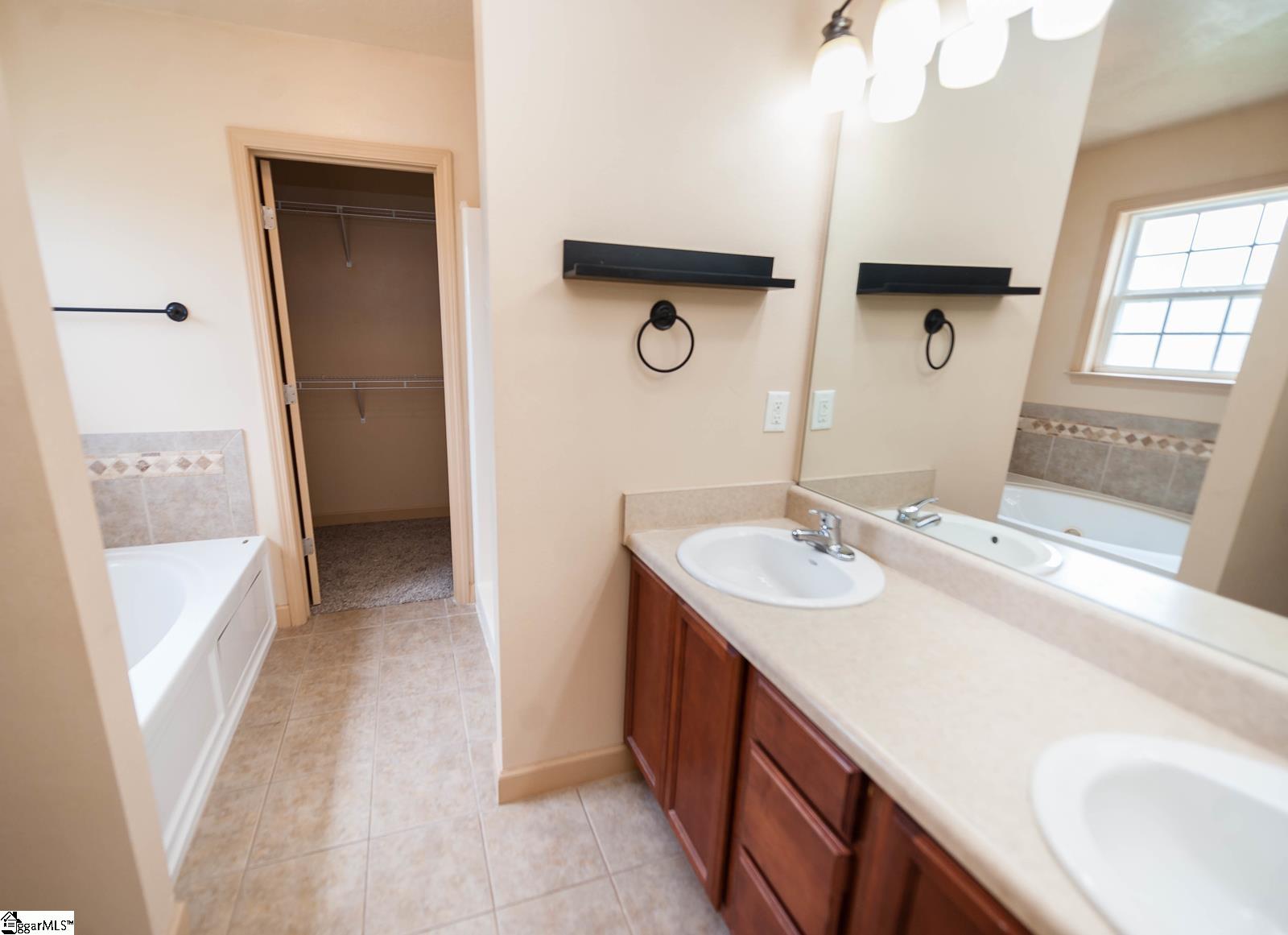 139 Dillard Road Duncan, SC 29334 - Photo 18 of 35 Gallery Image 18