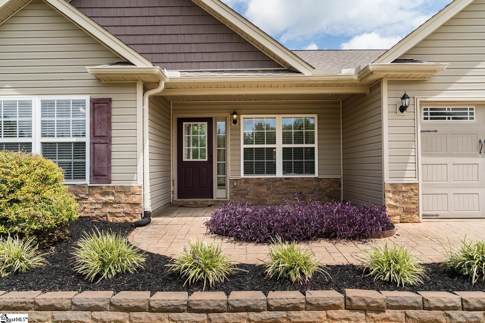 139 Dillard Road Duncan, SC 29334 - Photo 2 of 35 Gallery Image 2