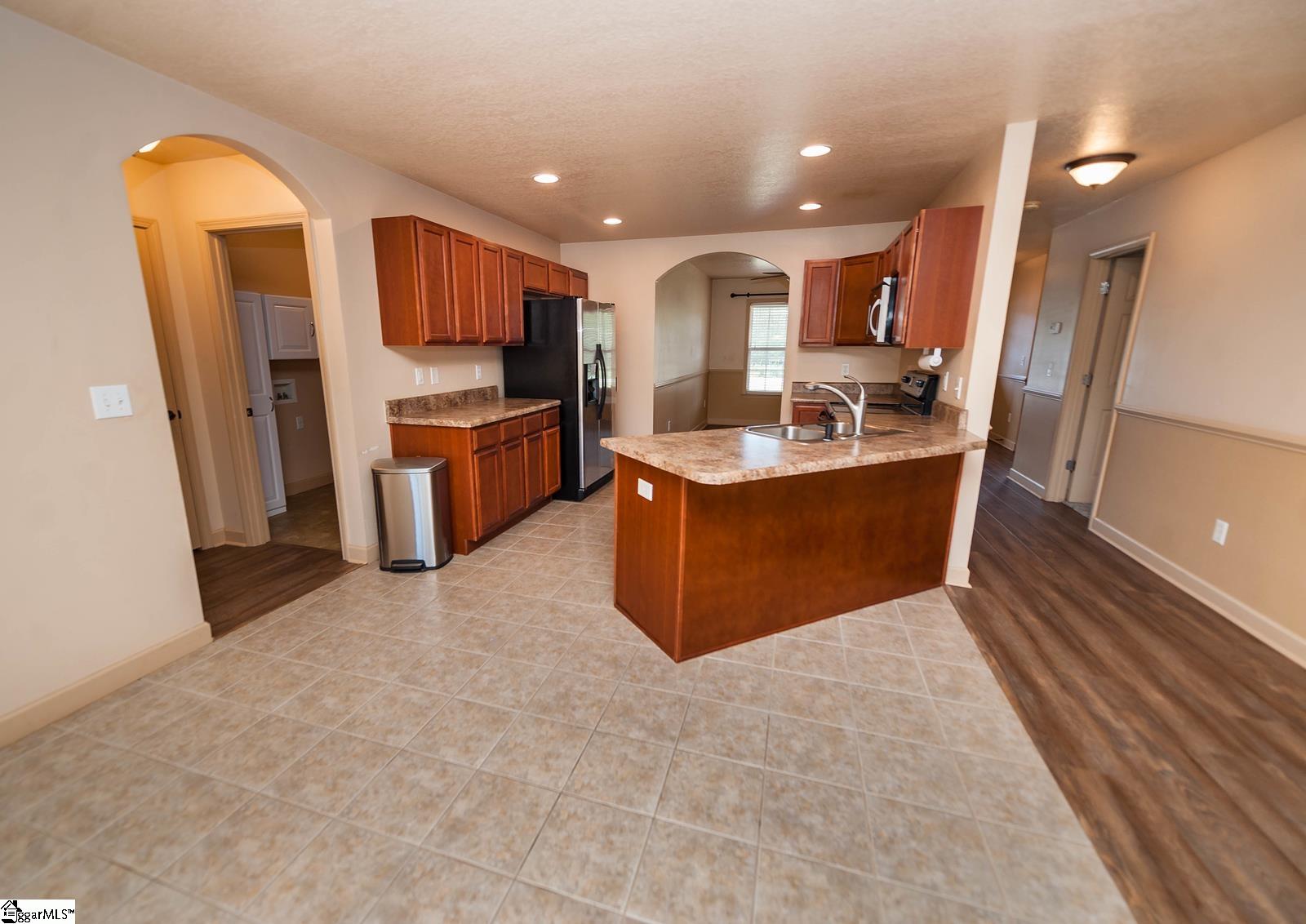 139 Dillard Road Duncan, SC 29334 - Photo 10 of 35 Gallery Image 10