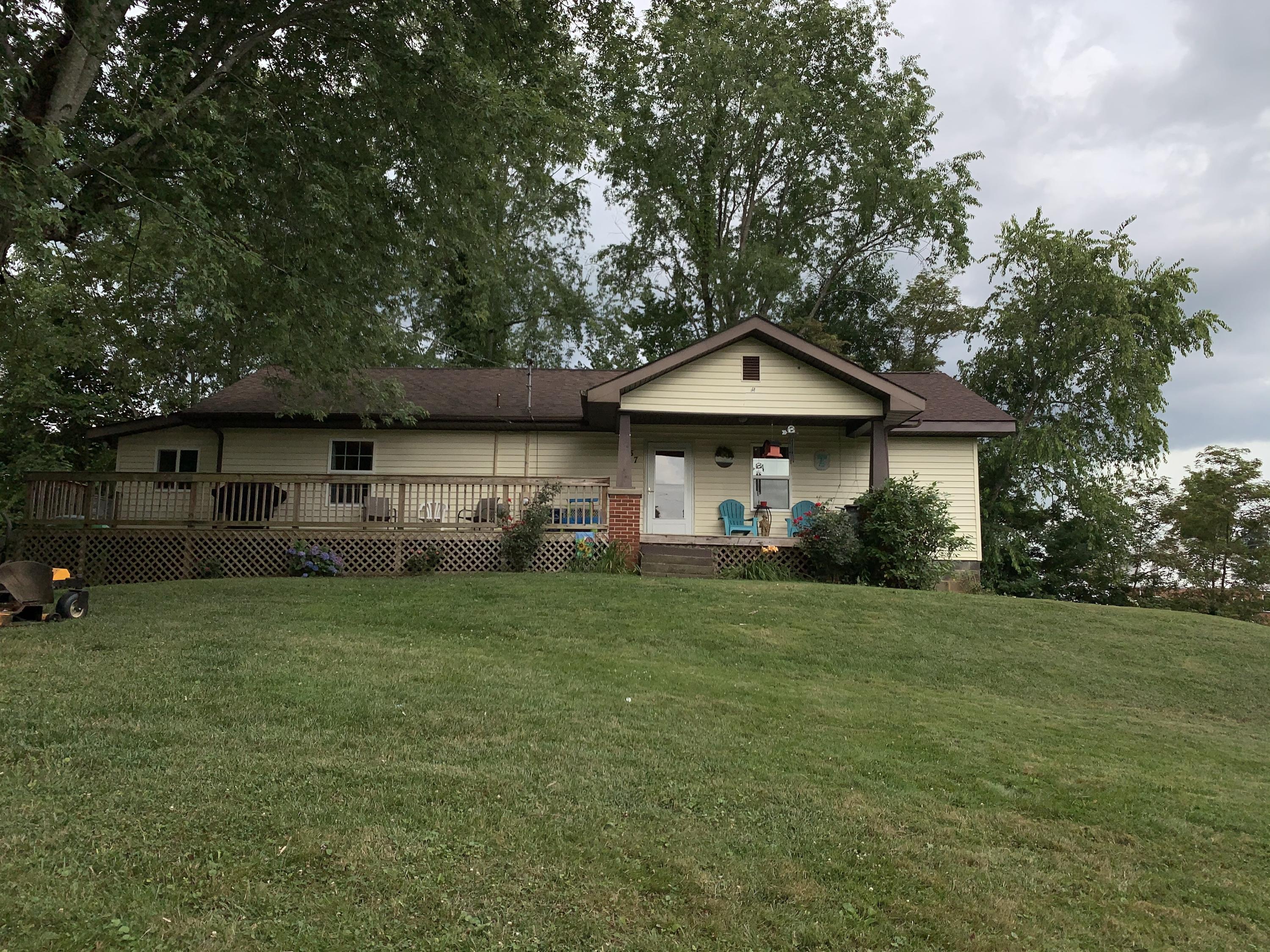 157 Big Springs Road Elizabethton, TN 37643 - Photo 1 of 30 IMG_4369