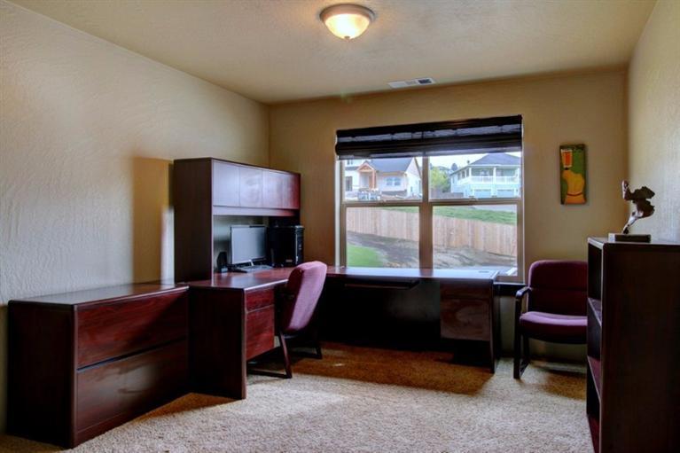 4231 Falcon Ridge Terrace Medford, OR 97504 - Photo 33 of 35 Additional Photo