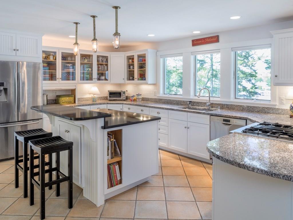 80 Muscongus Point Road Round Pond, ME 04564 - Photo 18 of 34 Kitchen